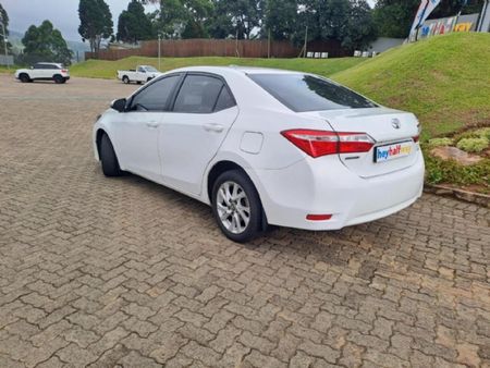 2021-Toyota-Corolla-Quest-18-Prestige-Auto_3