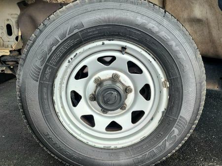 2016-Nissan-NP300-20i-LWB-Single-Cab_9