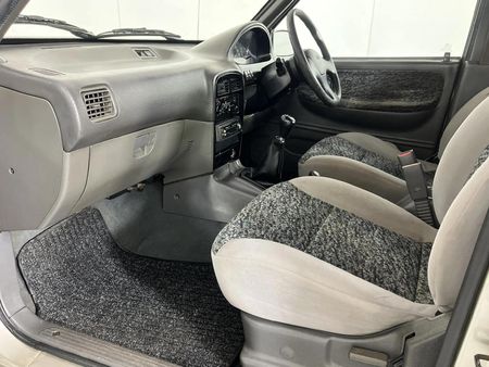 2000-Kia-Sportage-20_8