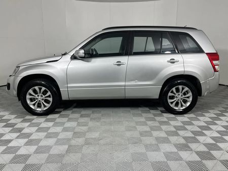 2015-Suzuki-Grand-Vitara-24-Dune_11