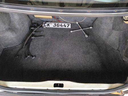1994-Nissan-Sentra-200-STi_4