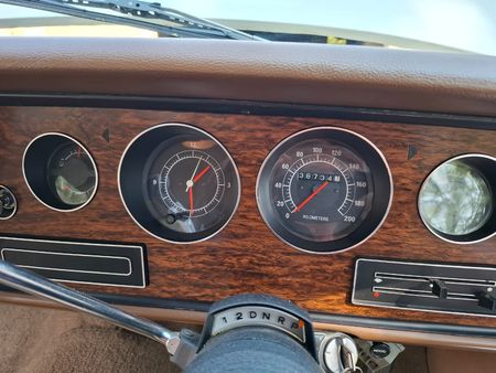 1973-Chrysler-Valiant-Signet_5
