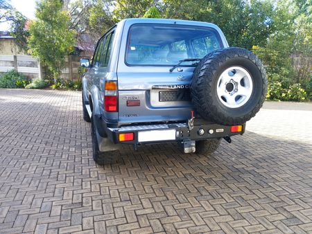 1997-Toyota-Land-Cruiser-80-42-D-GX-Station-Wagon_3