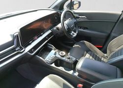 Thumbnail: 2022-Kia-Sportage-16-T-GDI-GT-Line-S-Auto_17