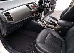 Thumbnail: 2015-Kia-Sportage-20-CRDi-SR-TEC-Auto_6