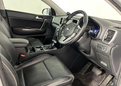 Thumbnail: 2019-Kia-Sportage-20-CRDi-EX-Auto_9