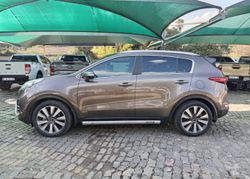 Thumbnail: 2017-Kia-Sportage-20-AWD_11