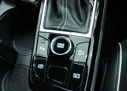 Thumbnail: 2024-Kia-Sportage-16-T-GDI-GT-Line-Auto_6