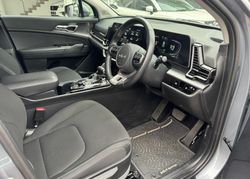 Thumbnail: 2024-Kia-Sportage-16-CRDi-lX-Auto_8