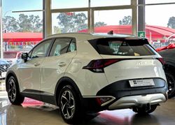 Thumbnail: 2023-Kia-Sportage-16-T-GDI-LX-Auto_26