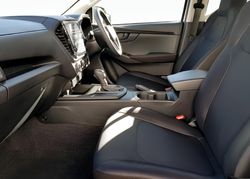 Thumbnail: 2026-Isuzu-D-Max-19-DDI-HR-L-Auto-Double-Cab_7