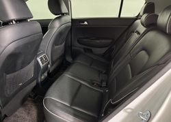 Thumbnail: 2017-Kia-Sportage-20-EX-Auto_3