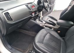 Thumbnail: 2015-Kia-Sportage-20-CRDi-Auto_15