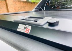 Used Isuzu D-Max 3.0 DDI V-Cross HR Auto Double-Cab for sale in