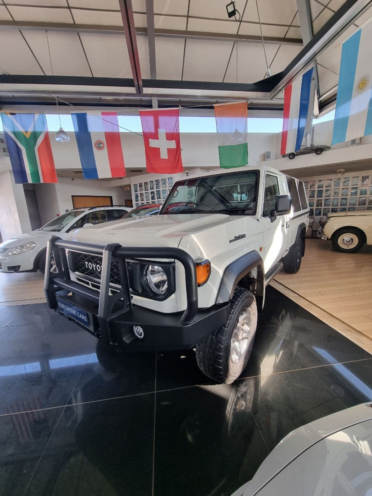 2024 Toyota Land Cruiser 79 Auto