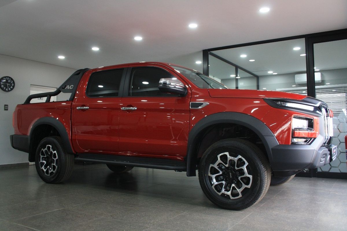 2025 JAC T9 2.0 CTI Lux Auto Double-Cab
