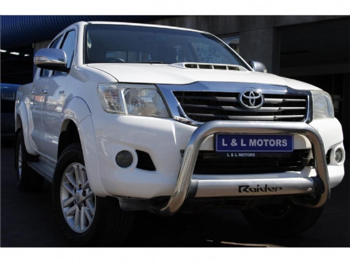 2014 Toyota Hilux 3.0 D-4D Raider Raised Body Double-Cab