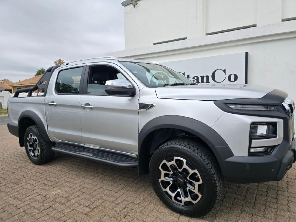2026 JAC T9 2.0 CTI Super Lux 4x4 Auto Double-Cab