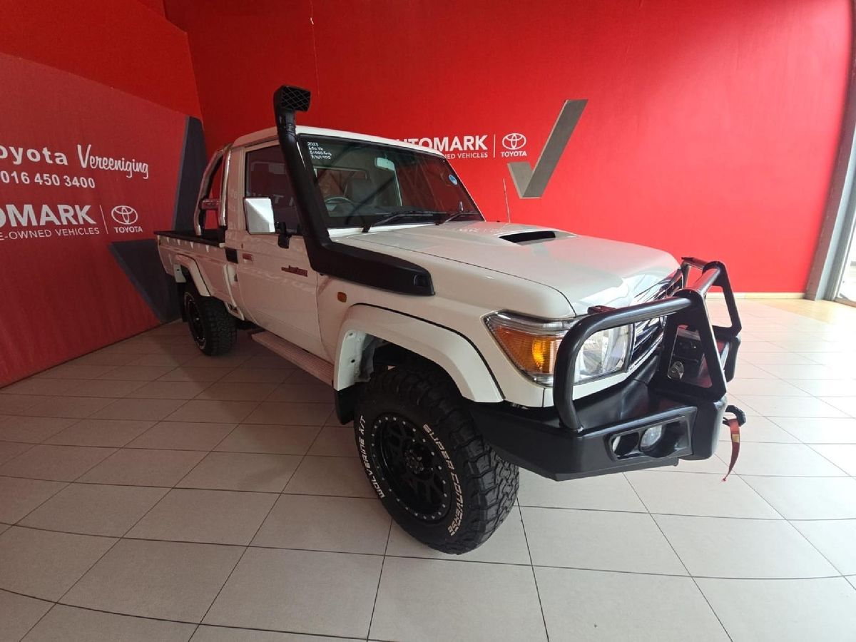 2023 Toyota Land Cruiser 79 4.5 D Single-Cab