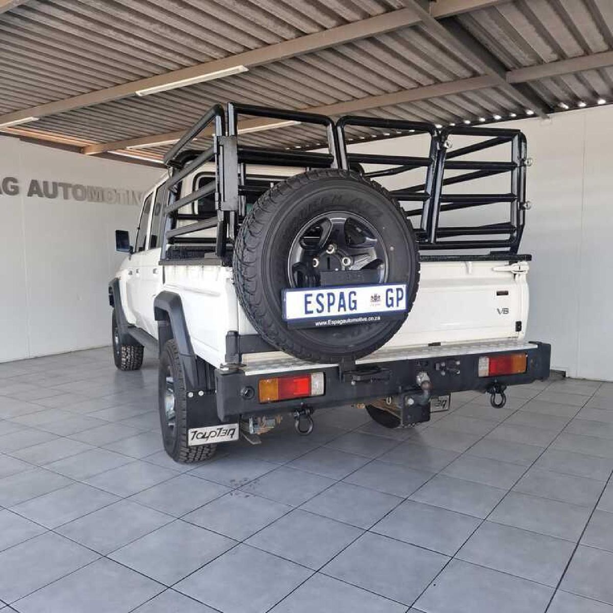 Photo 3