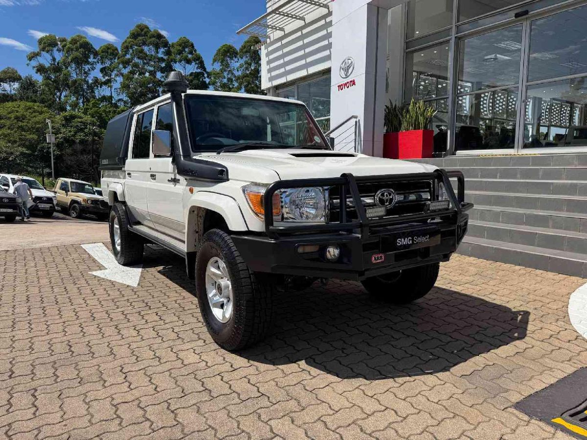 2019 Toyota Land Cruiser 79 4.5 D Double-Cab