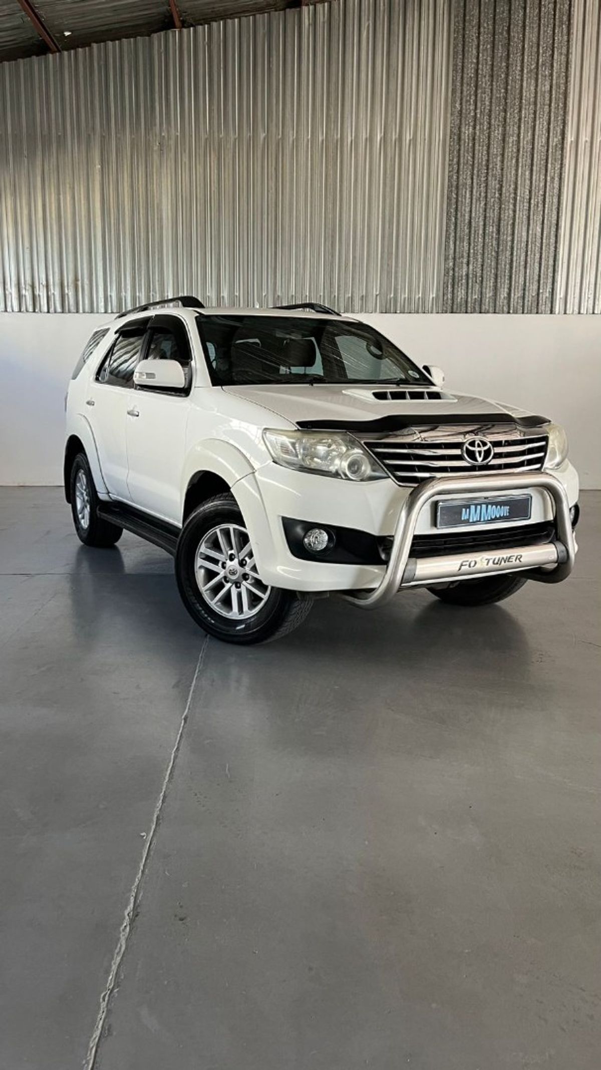 2012 Toyota Fortuner 2.5 D-4D Raised Body
