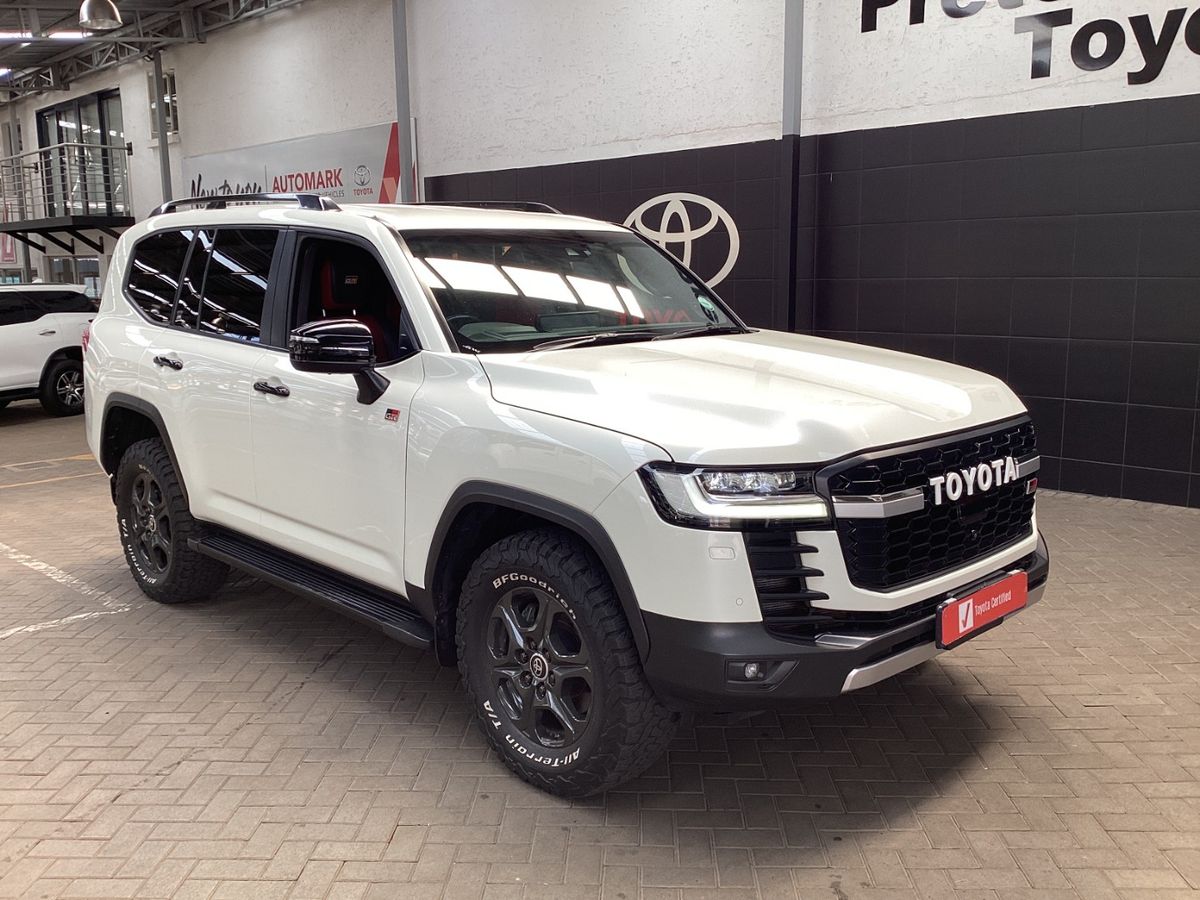 2021 Toyota Land Cruiser 300 V6 3.3 D GR-S