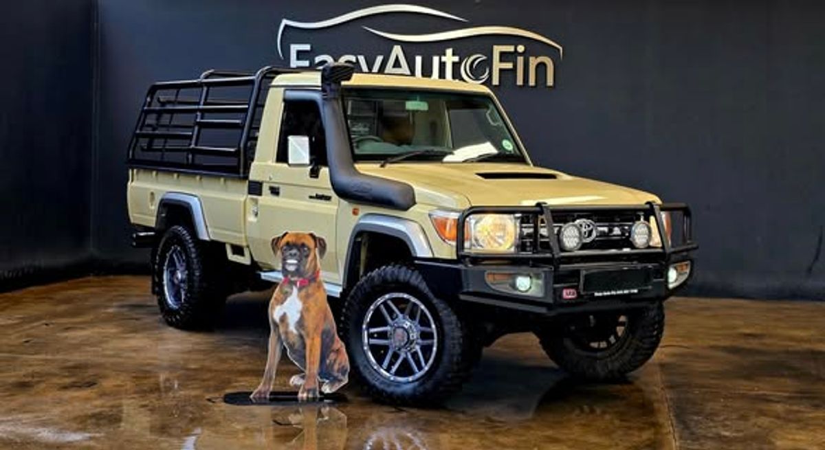 2019 Toyota Land Cruiser 79 4.5 D Single-Cab