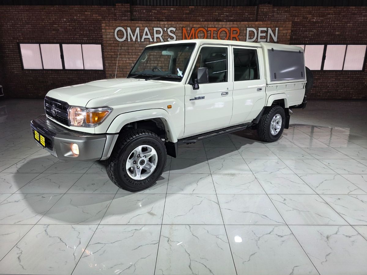 2023 Toyota Land Cruiser 79 4.0 Double-Cab