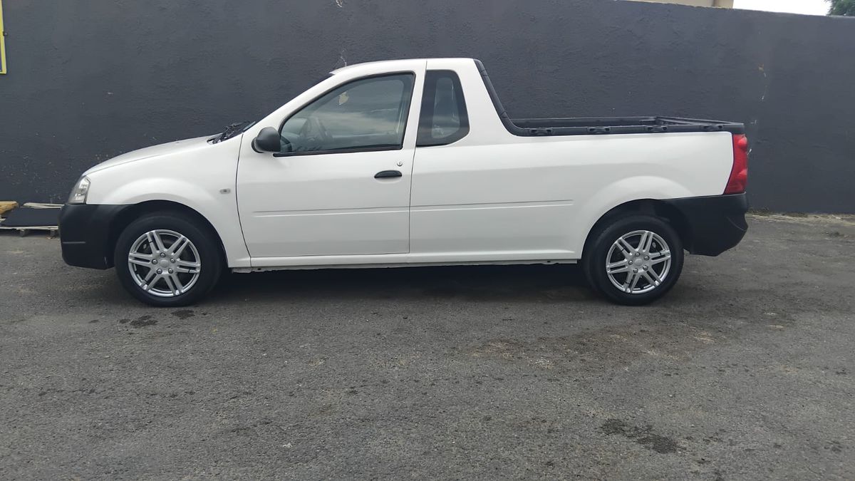 2019 Nissan NP200 1.6 petrol manual