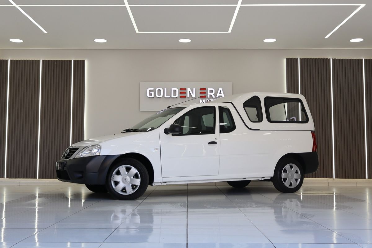 2023 Nissan NP200 1.6 A/C Safety Pack