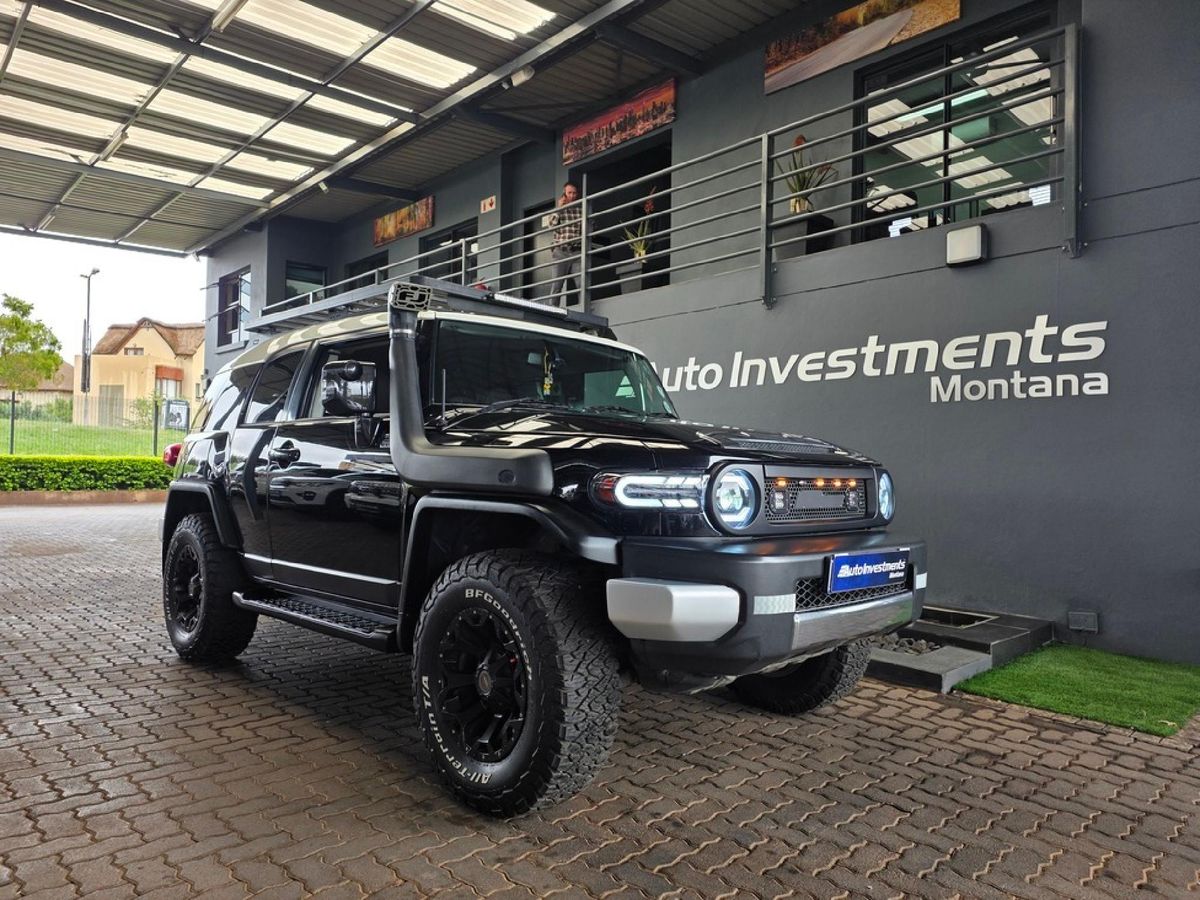 2012 Toyota FJ Cruiser 4.0 V6 Sport Cruiser
