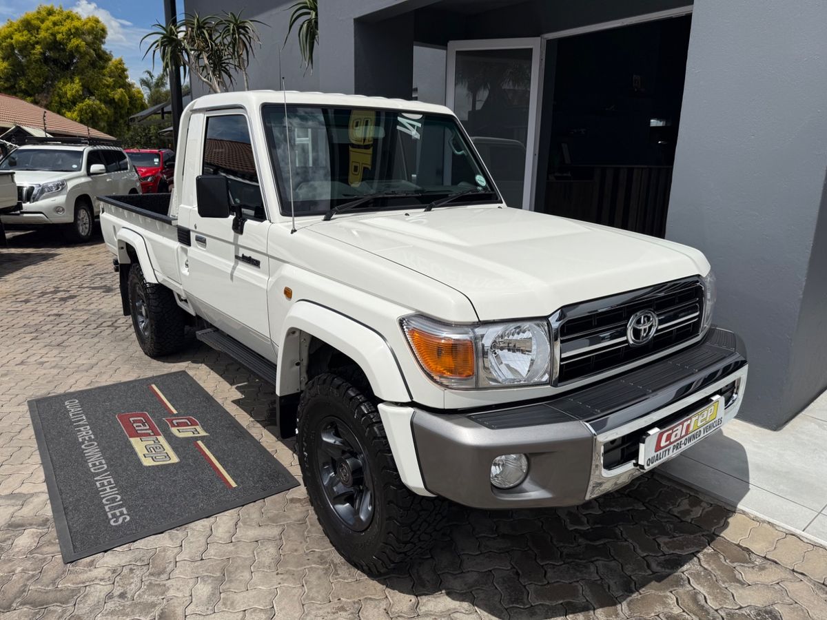 2023 Toyota Land Cruiser 79 4.0 Single-Cab