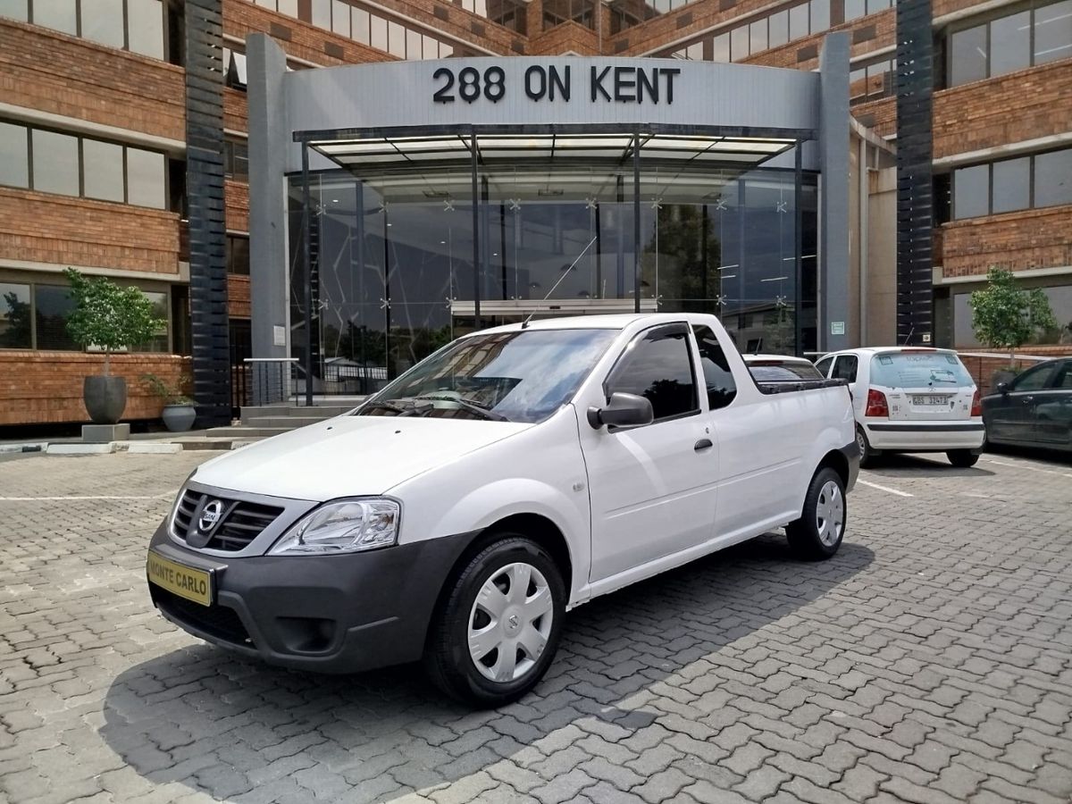 2022 Nissan NP200 1.6