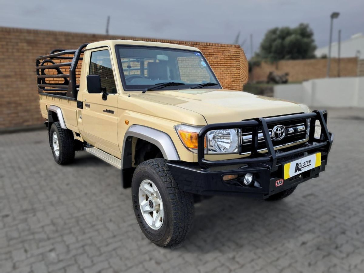 2022 Toyota Land Cruiser 79 4.2 D Single-Cab
