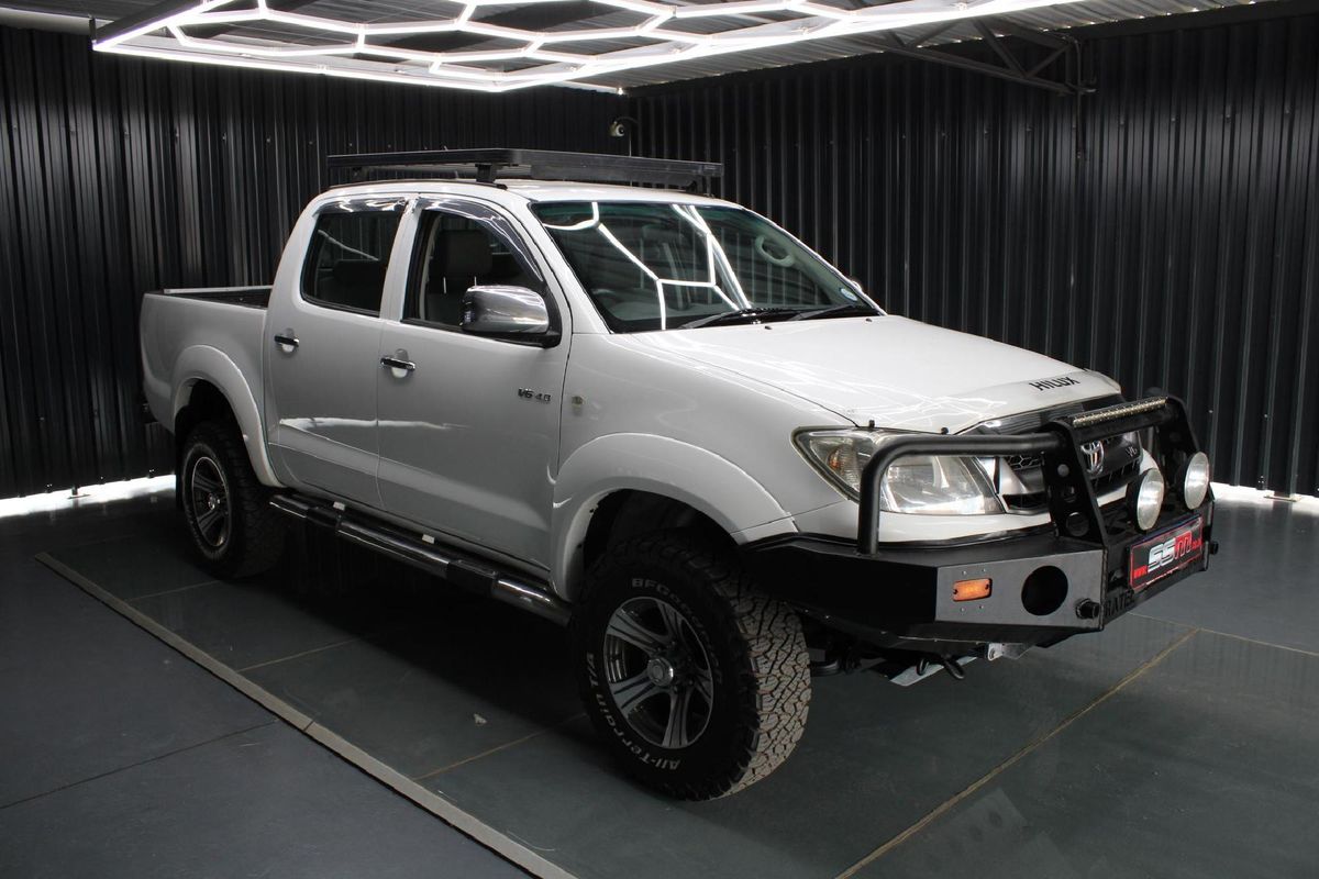 2010 Toyota Hilux 4.0 VVTi Raider Raised Body Auto Double-Cab