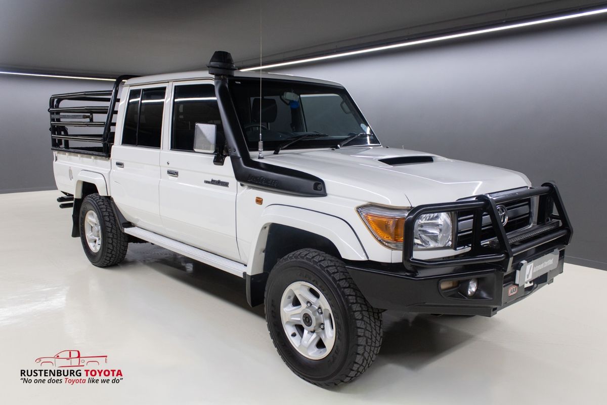 2023 Toyota Land Cruiser 79 4.5 D Double-Cab