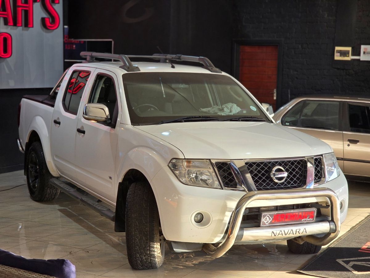 2016 Nissan Navara 3.0 dCi LE Auto 4x4 Double-Cab