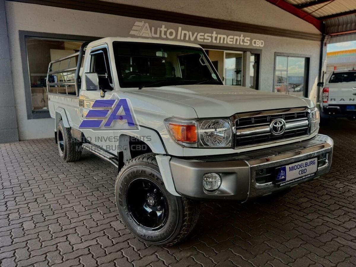 2012 Toyota Land Cruiser 79 4.0 60th Edition Single-Cab