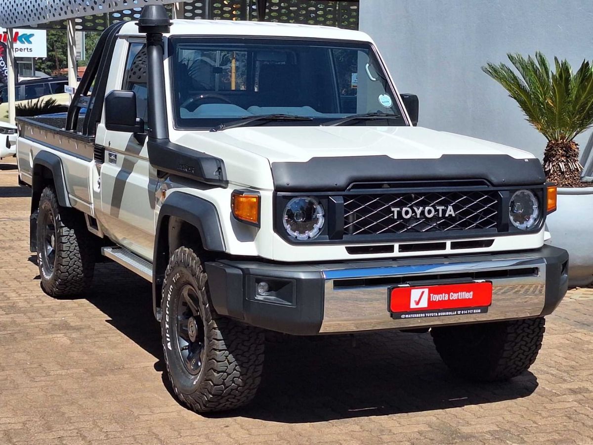 2025 Toyota Land Cruiser 79 4.5 D Single-Cab