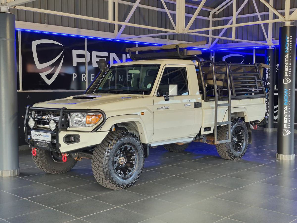 2023 Toyota Land Cruiser 79 4.5 D Single-Cab