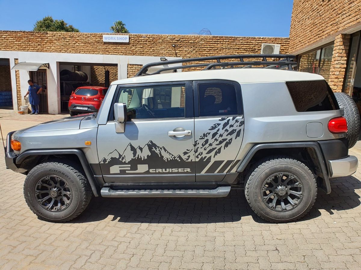 2012 Toyota FJ Cruiser 4.0 V6