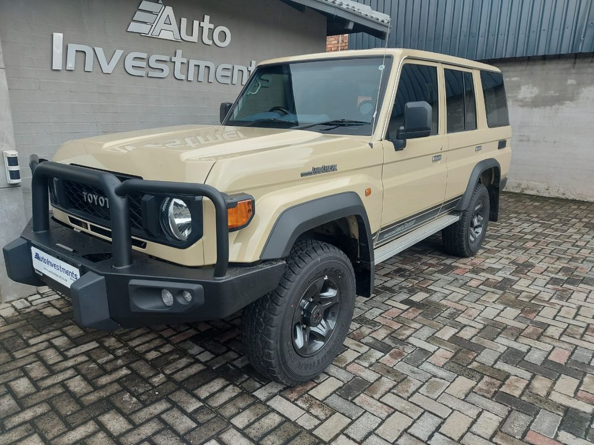 2026 Toyota Land Cruiser 76 2.8GD-6 Station Wagon LX