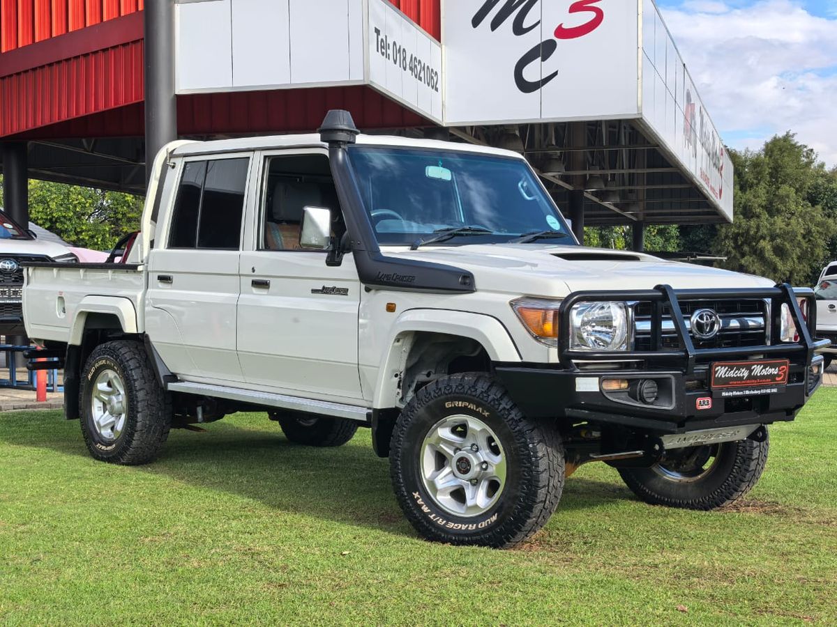 2020 Toyota Land Cruiser 79 4.5-4D LX V