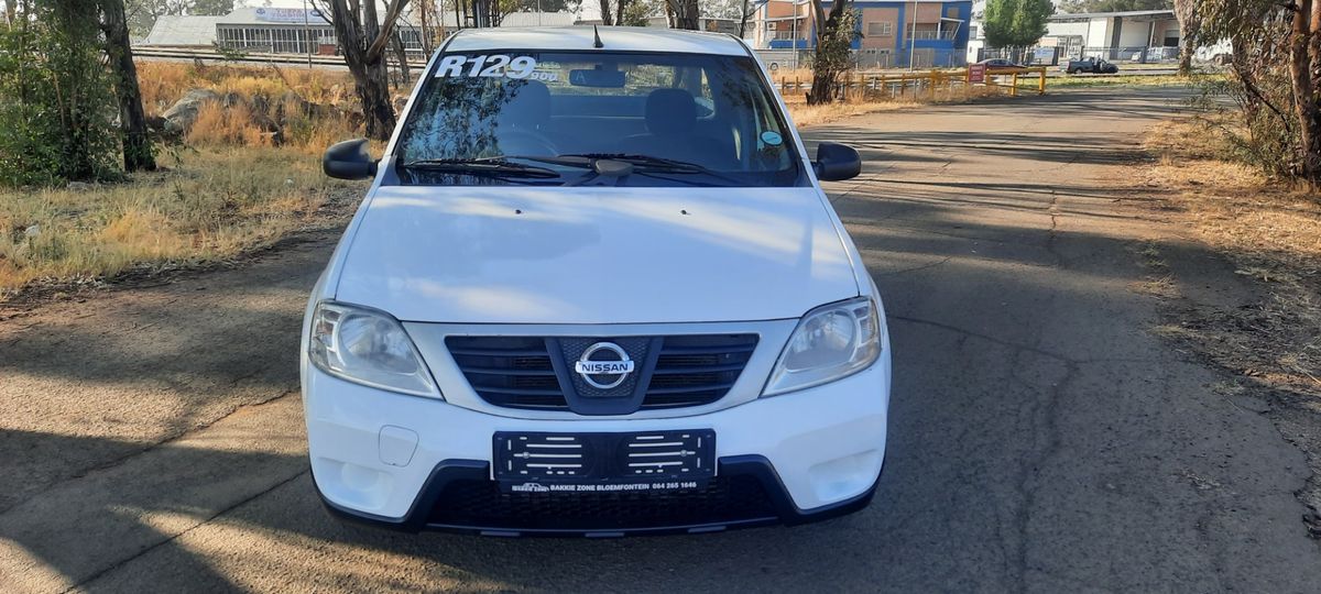 2015 Nissan NP200 1.5 dCi Safety Pack