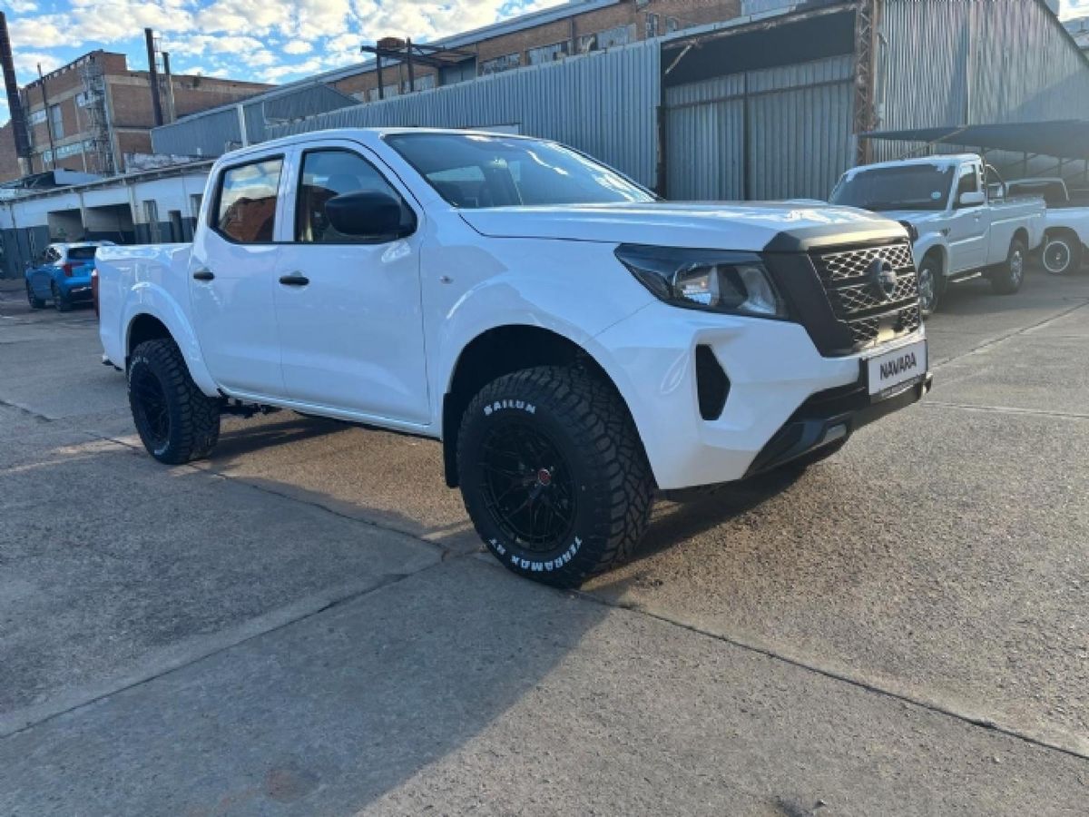 2026 Nissan Navara 2.5D XE 4x4 Double-Cab