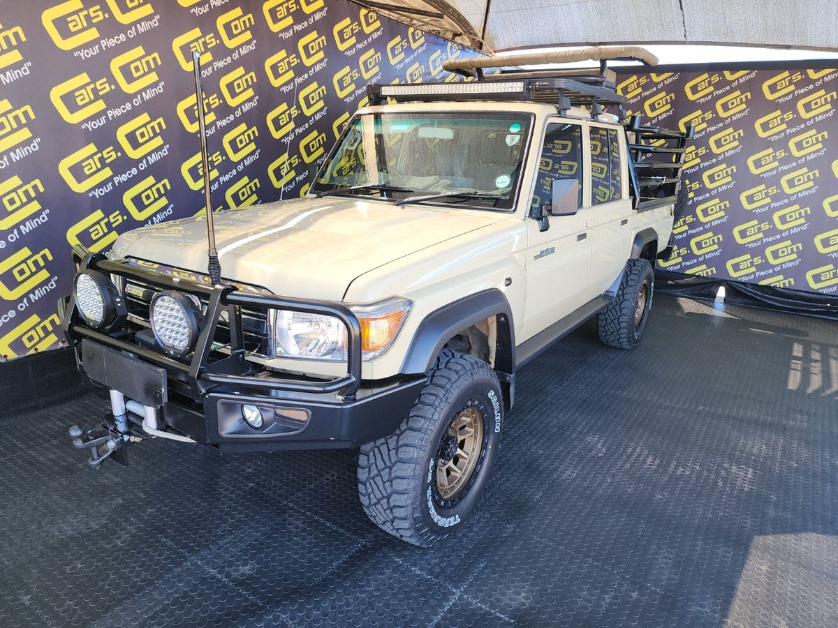 2020 Toyota Land Cruiser 79 4.0 Double-Cab