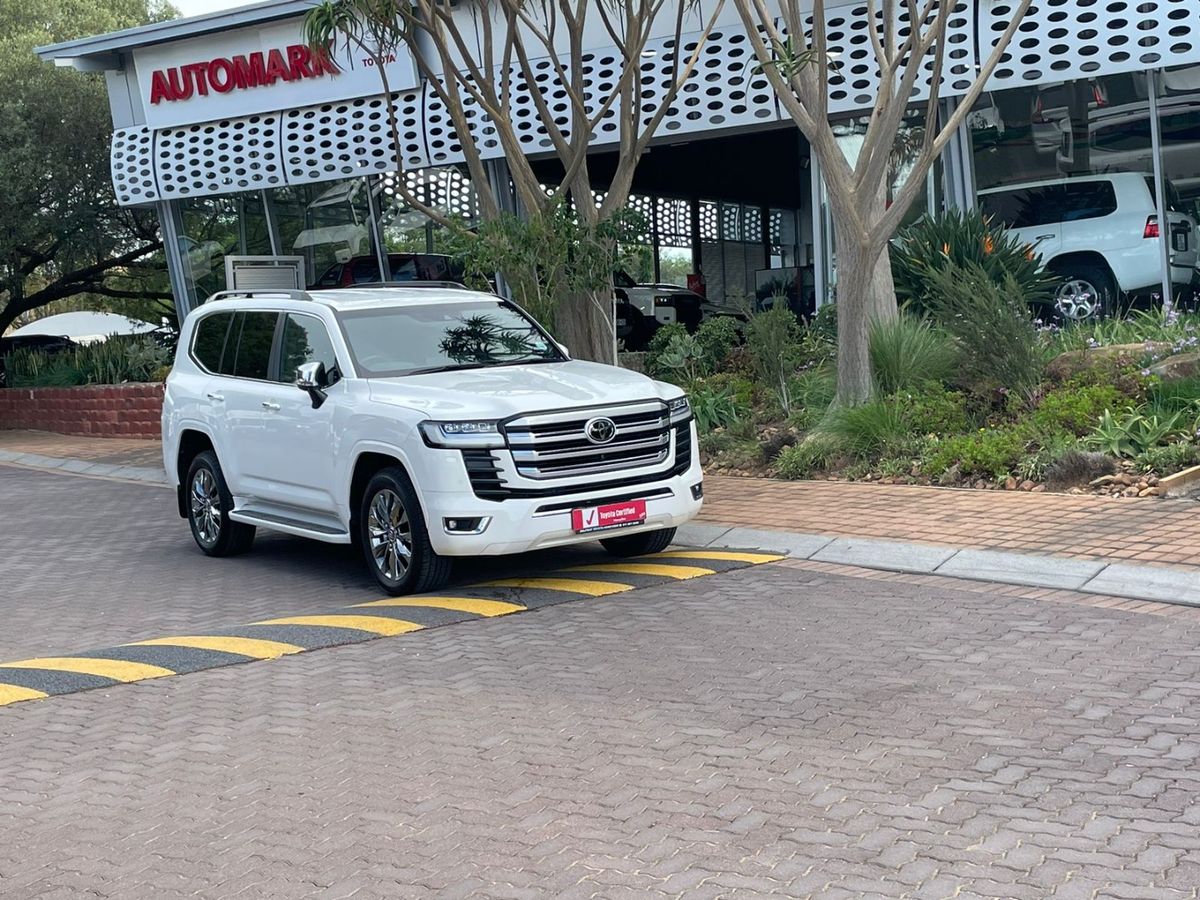 2022 Toyota Land Cruiser 300 V6 3.3 D ZX