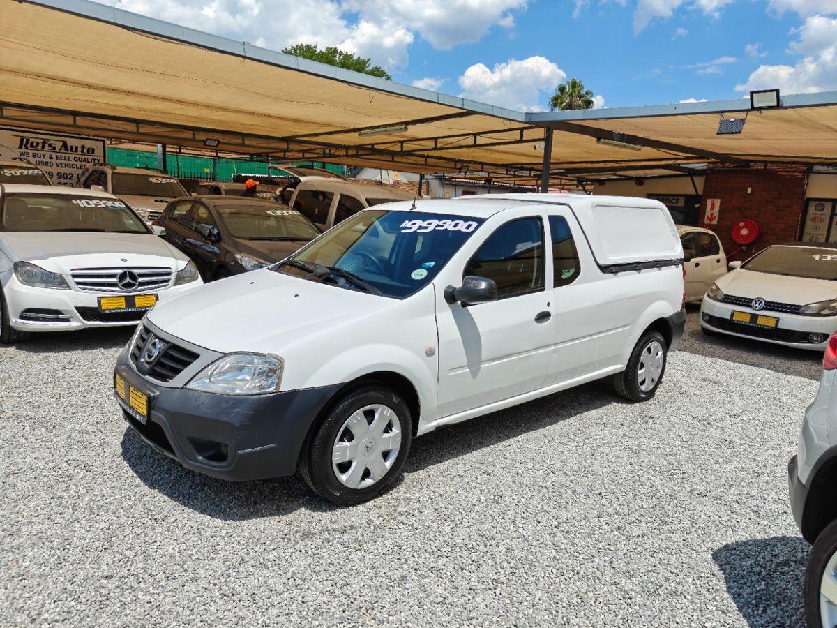 2013 Nissan NP200 1.6 A/C Safety Pack