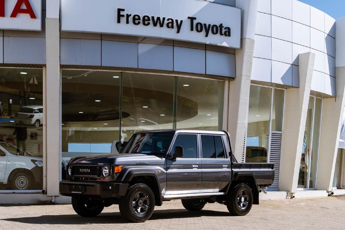 2026 Toyota Land Cruiser 79 2.8 GD-6 Double-Cab